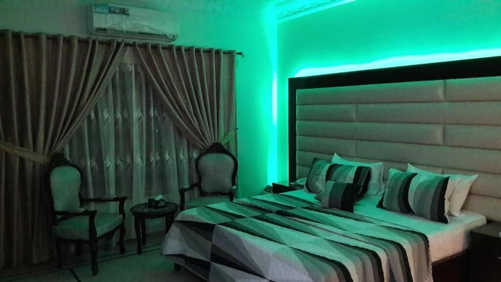 Deluxe Double Room - Photo 1