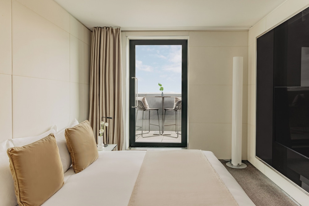 Superior ME City View