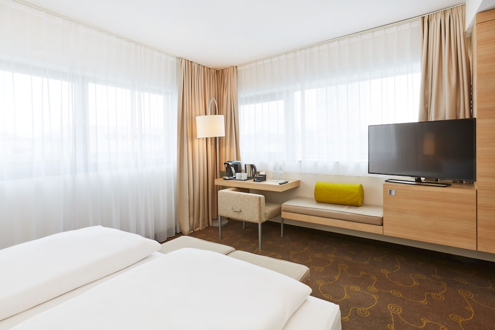 Business Double Room, 1 King Bed