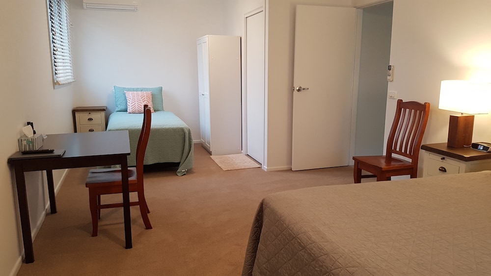 Executive Triple Room photo 2