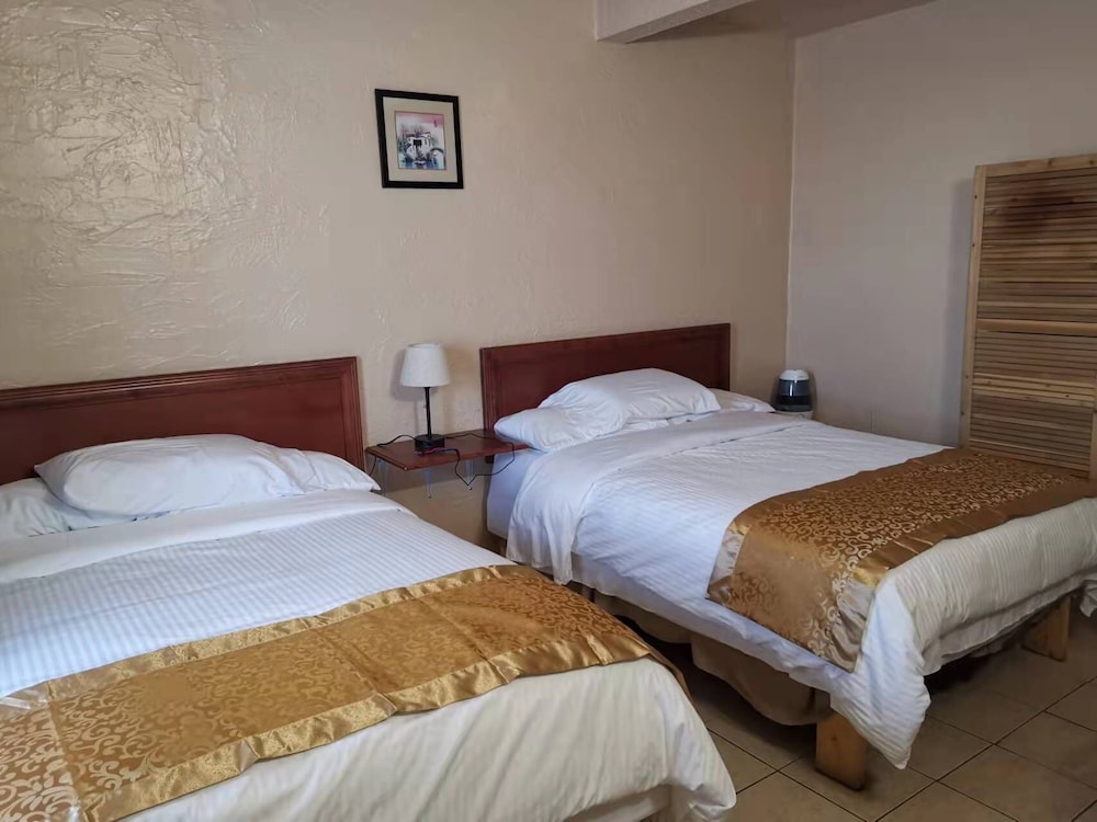Standard Double Room photo 3