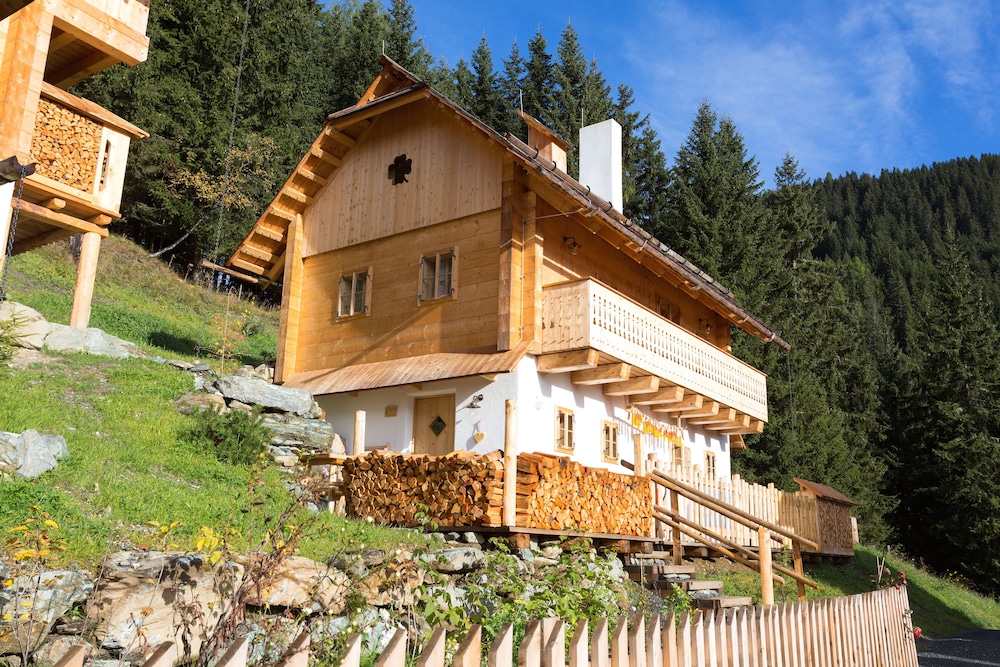Premium Chalet, 1 King Bed, Sauna, Mountain View (Sennhütte) photo 2