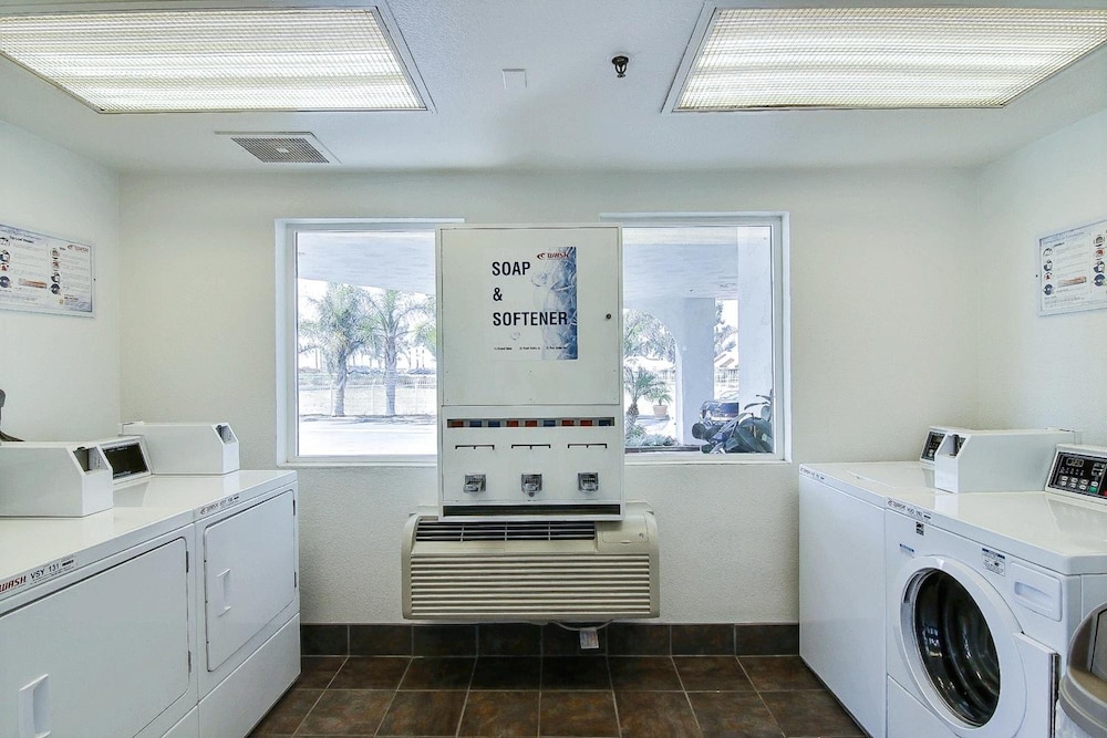 Standard Room, 2 Double Beds, Non Smoking, Refrigerator & Microwave
