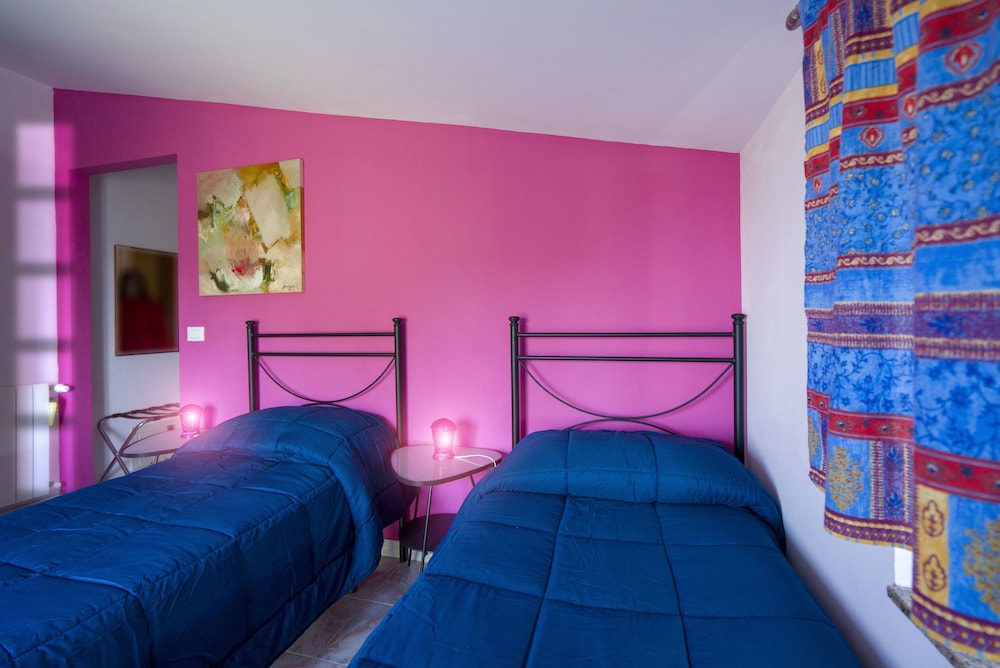 Classic Double Room, Garden View photo 2