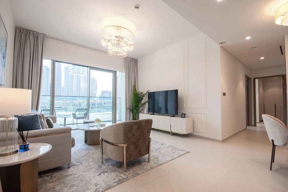 Luxury Apartment, Balcony, City View photo 3