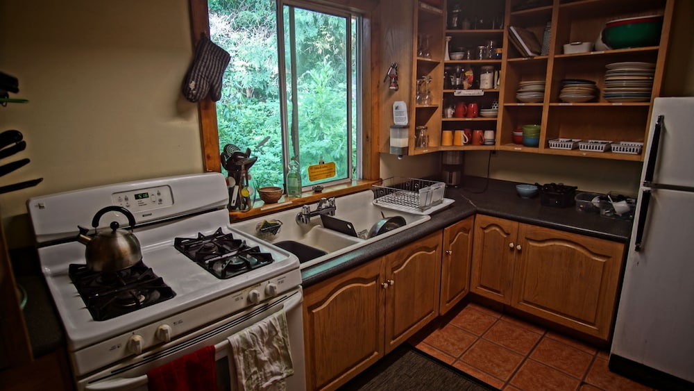 Room, Multiple Beds, Shared Bathroom (Fir Room) photo 2