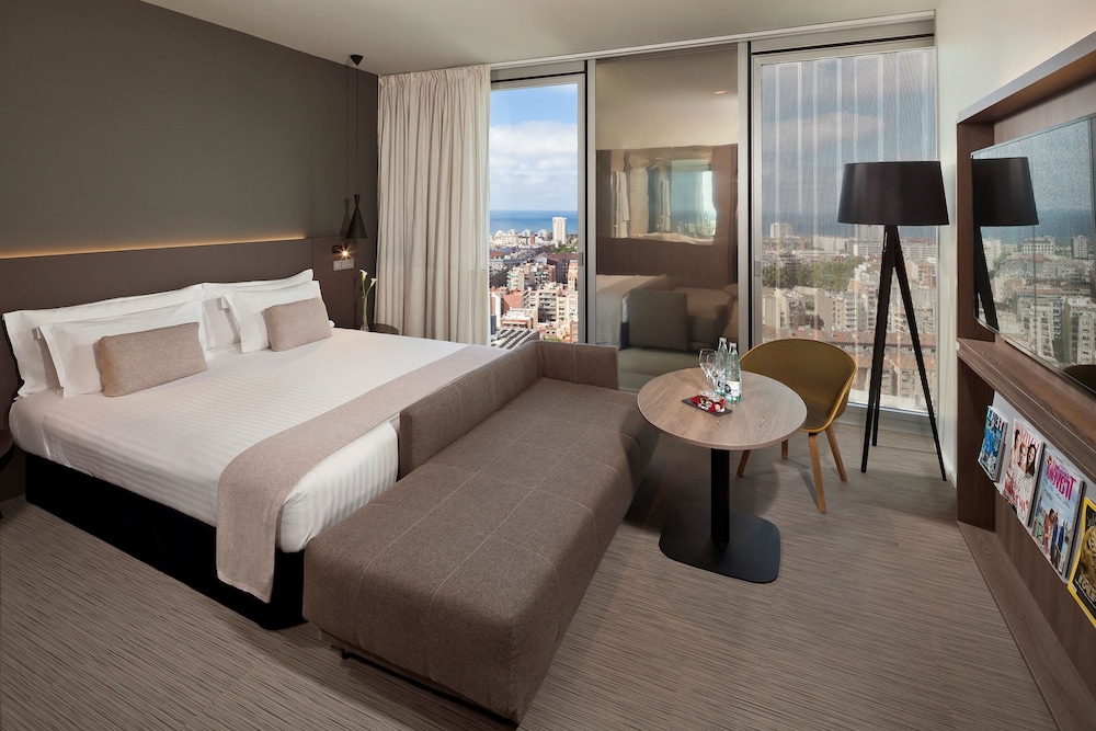 Premium Room, Ocean View (The Level Grand (2+1))