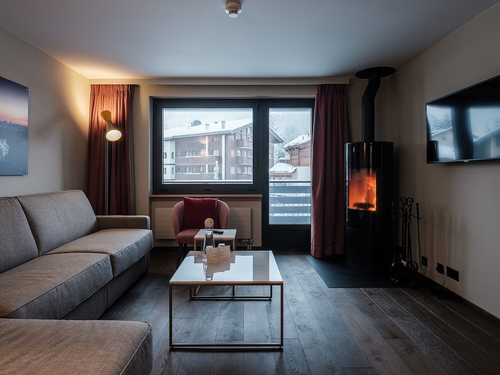 Available room