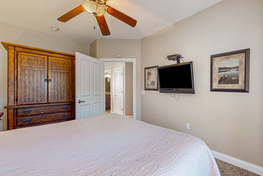 Condo, 1 Bedroom photo 3