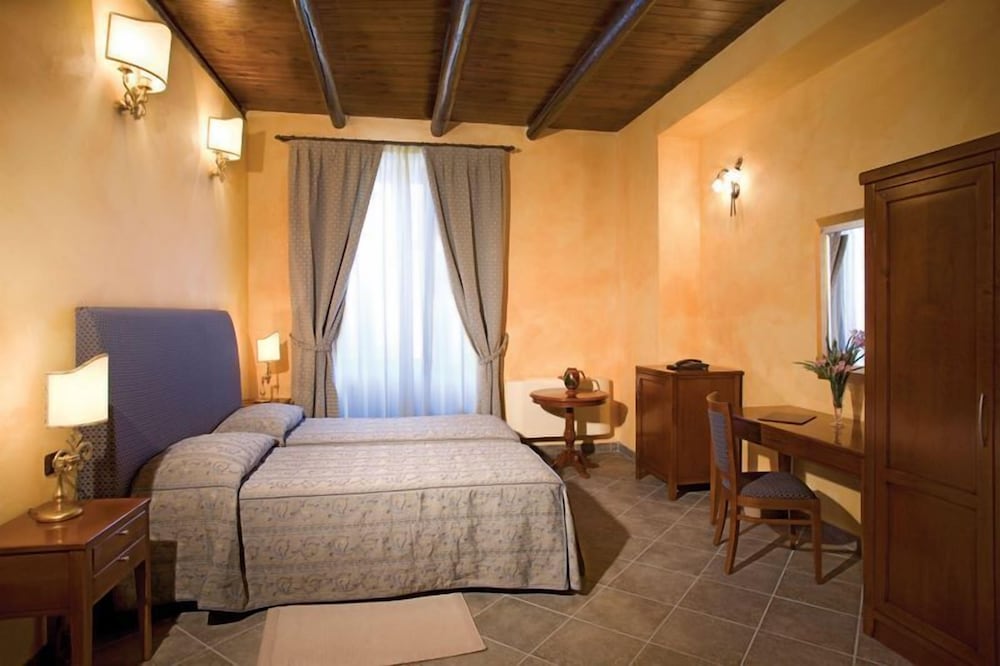 Economy Double or Twin Room, 1 Double or 2 Twin Beds