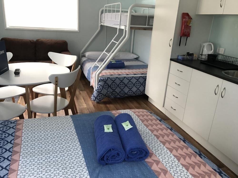 Budget Cabin photo 2