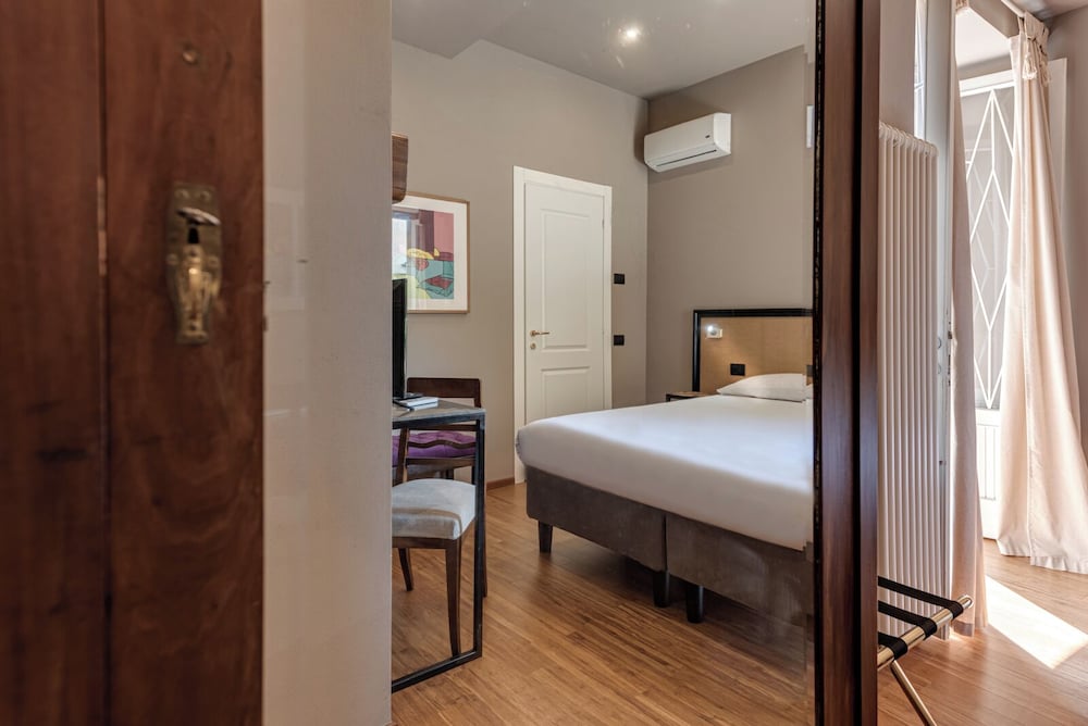 Panoramic Double Room photo 1