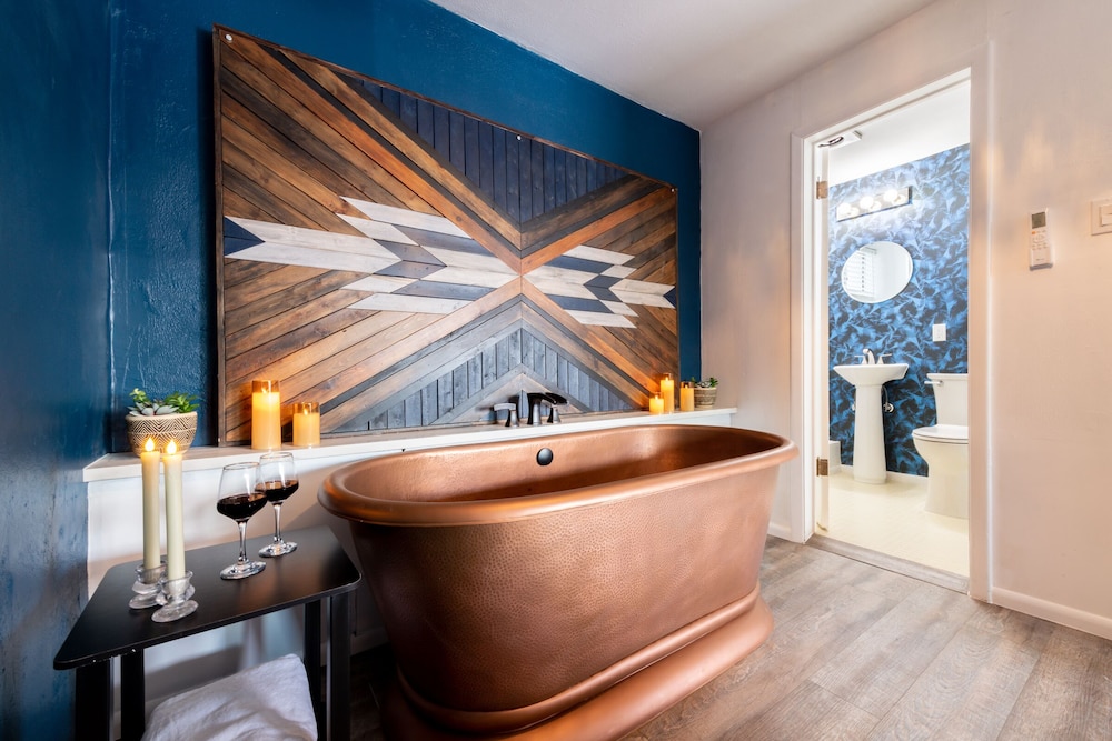 Signature Room photo 3