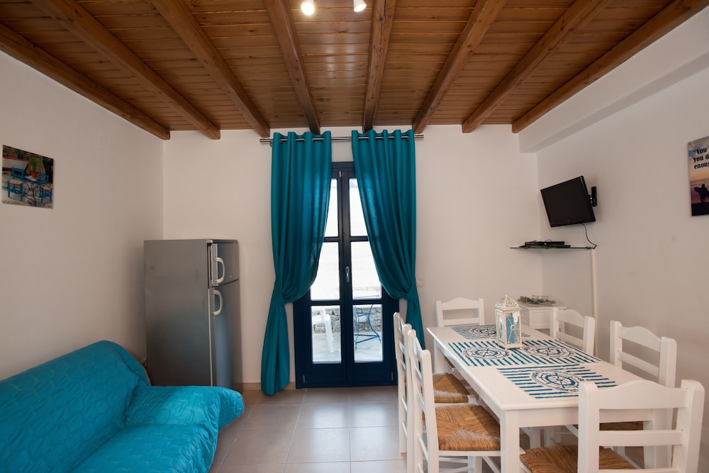 Suite, Sea View (King) photo 2