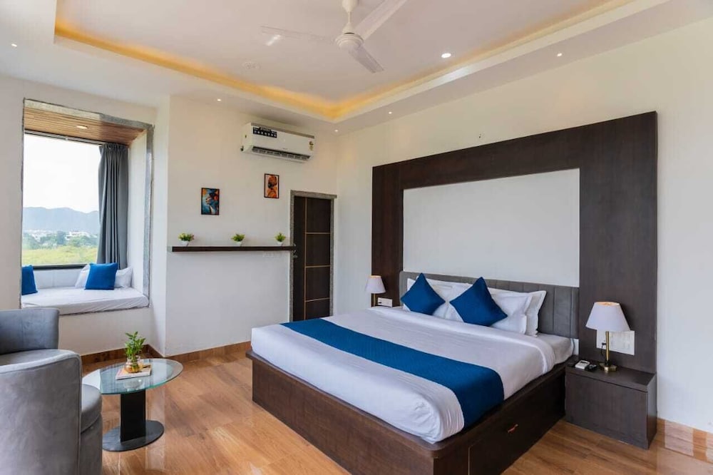 Deluxe Villa, Balcony