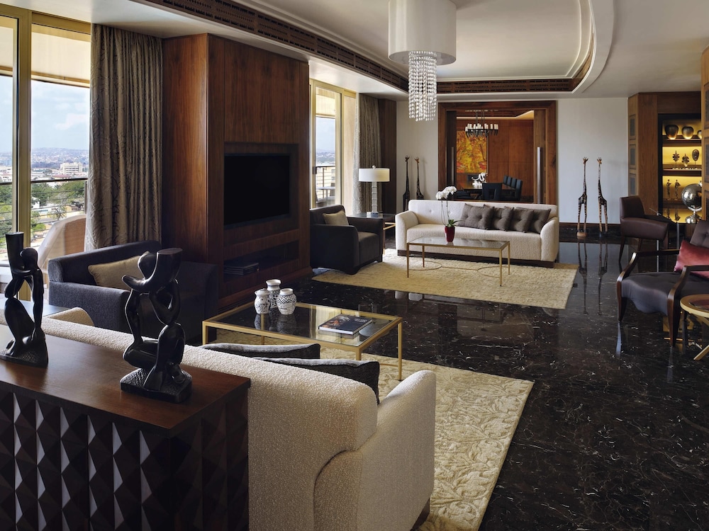 Presidential Suite photo 2