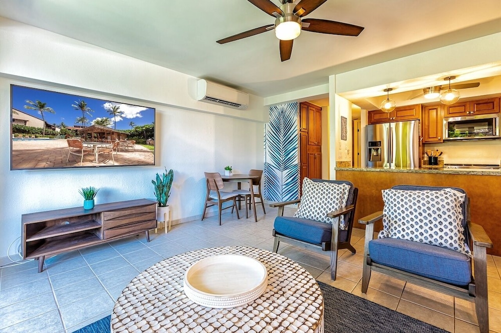 Condo, 2 Bedrooms