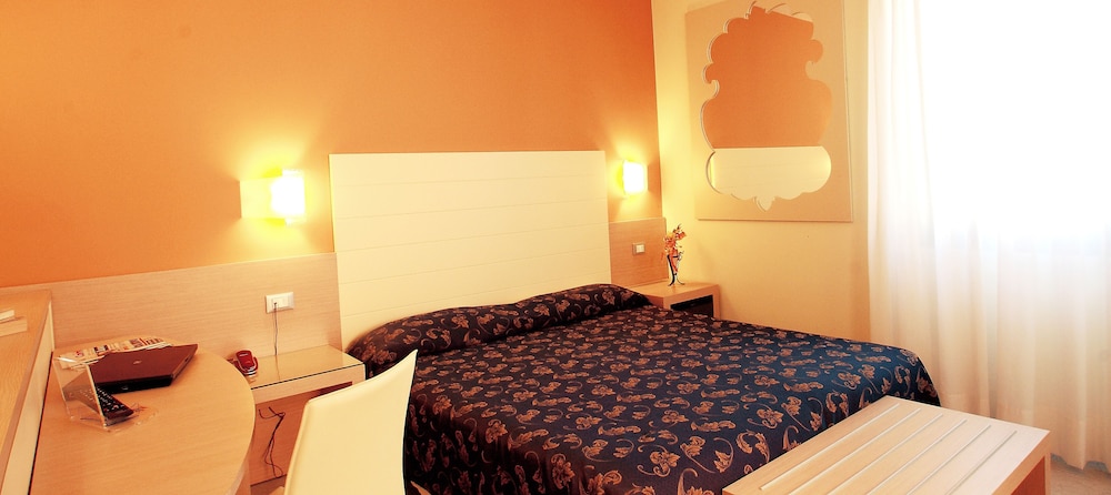 Quadruple Room photo 2