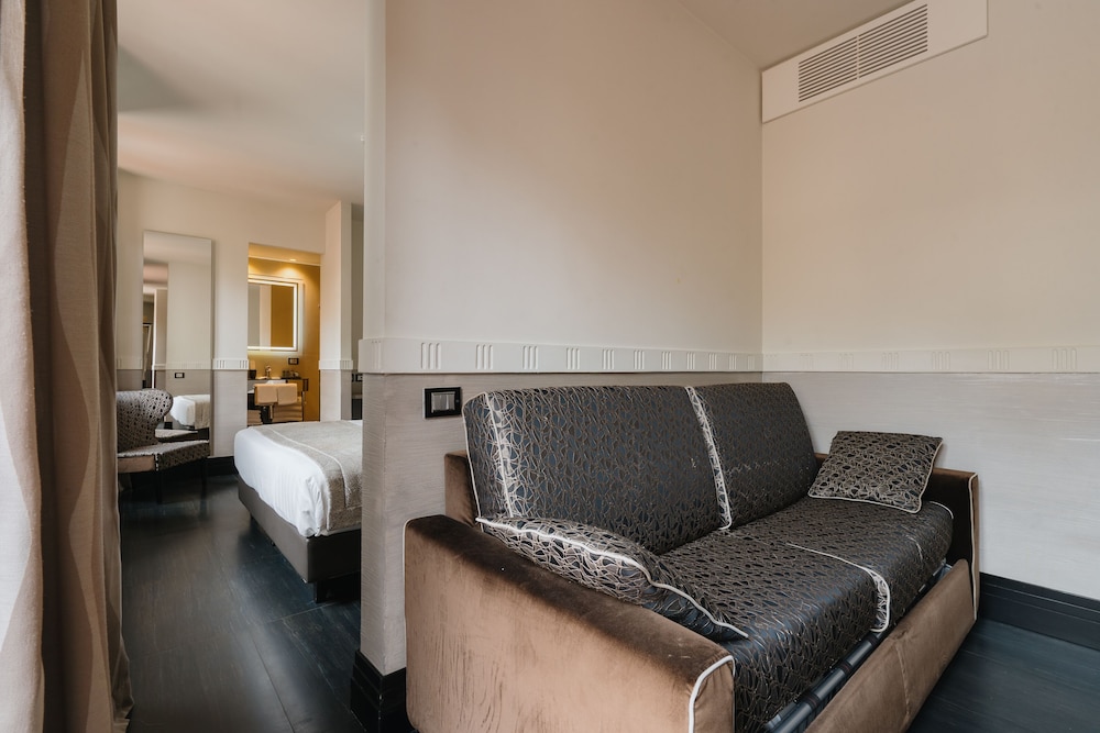 Executive Suite, Terrace photo 3