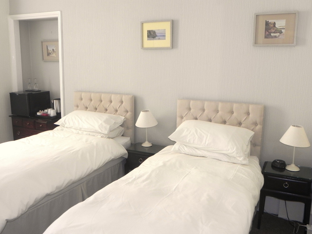 Twin Room photo 1