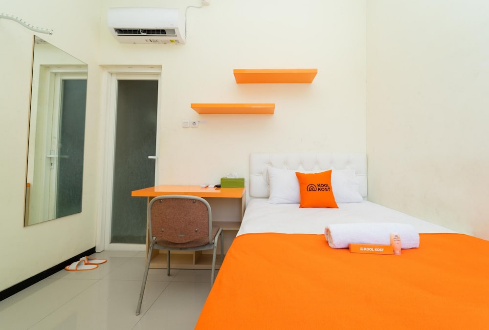 Single Room - Photo 7