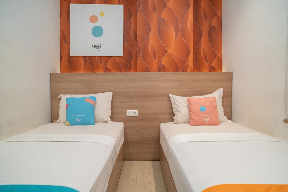 Deluxe Twin Room - Photo 20