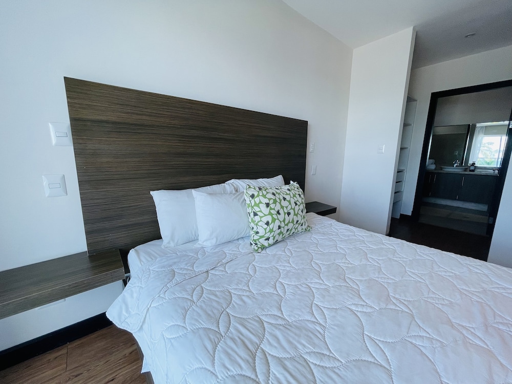 Apartamento deluxe, dos dormitorios con balcon photo 1
