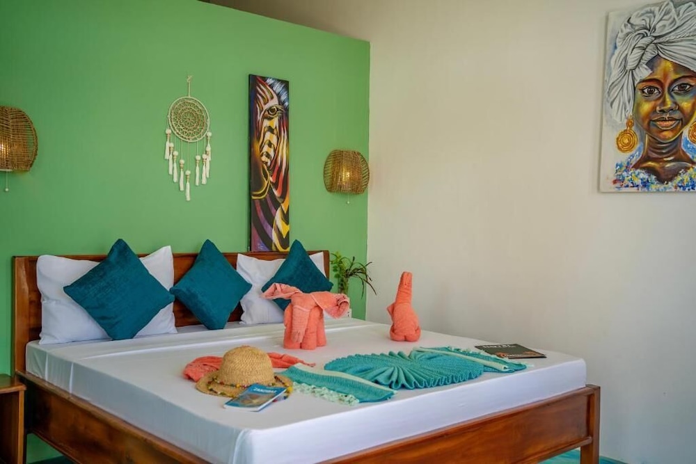 Family Room - Photo 1