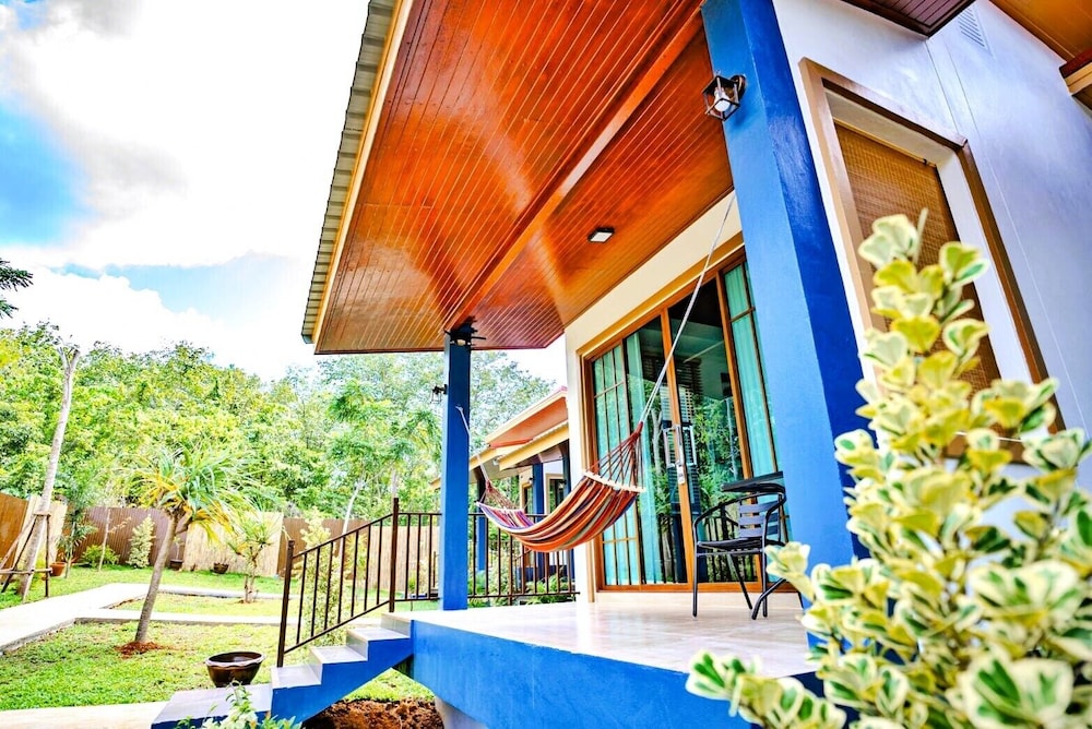 Deluxe Bungalow, Balcony, Garden View