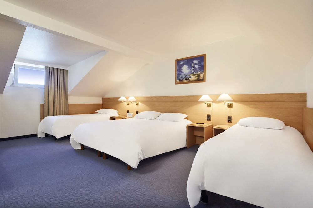 Superior Room, Multiple Beds