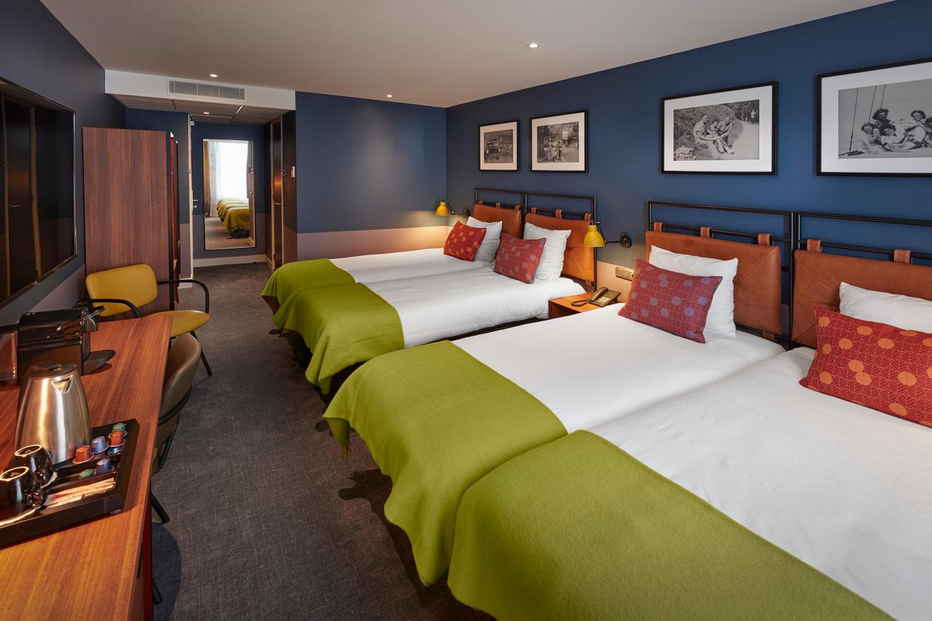 Quadruple Room - Photo 2