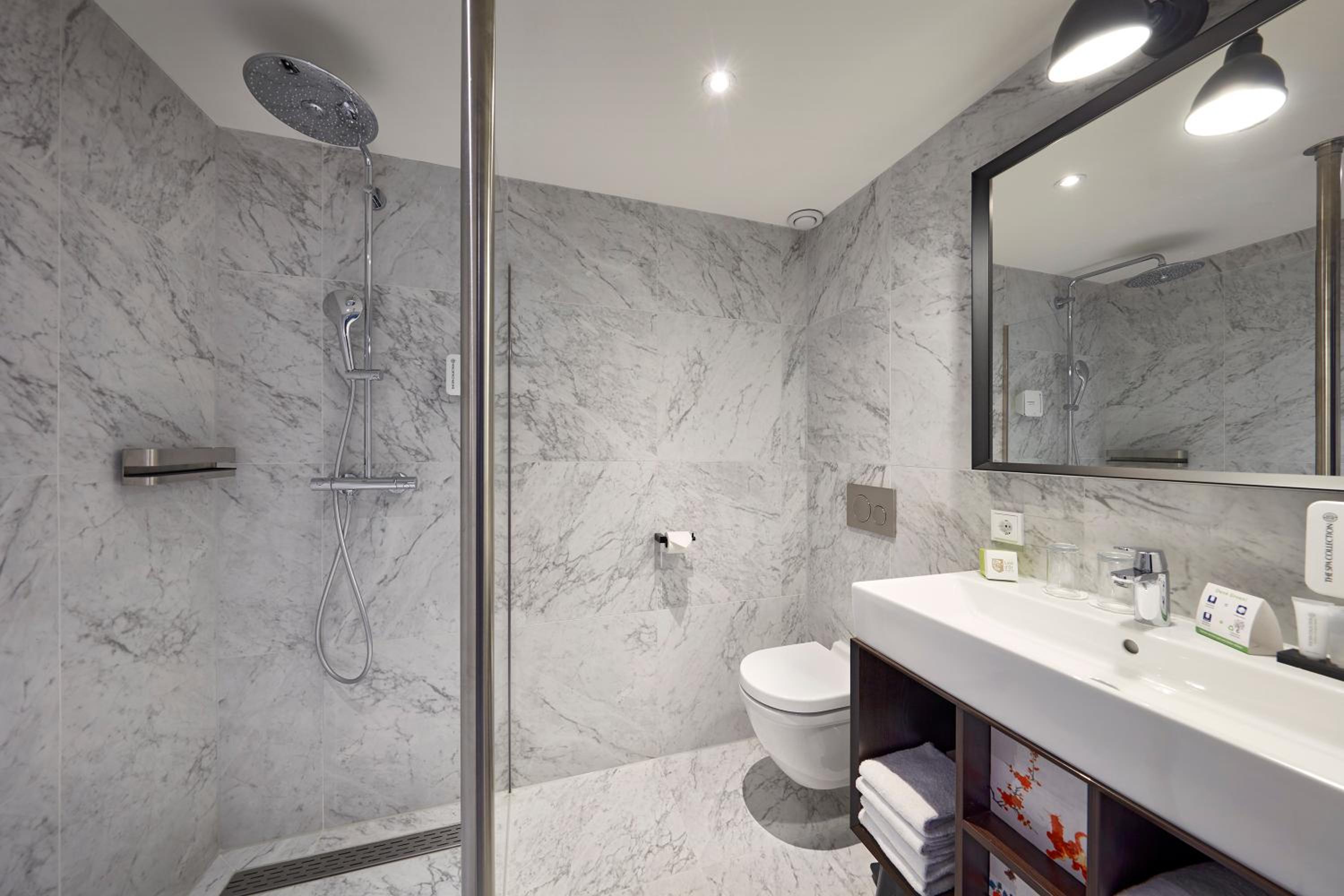Classic Double or Twin Room - Photo 4