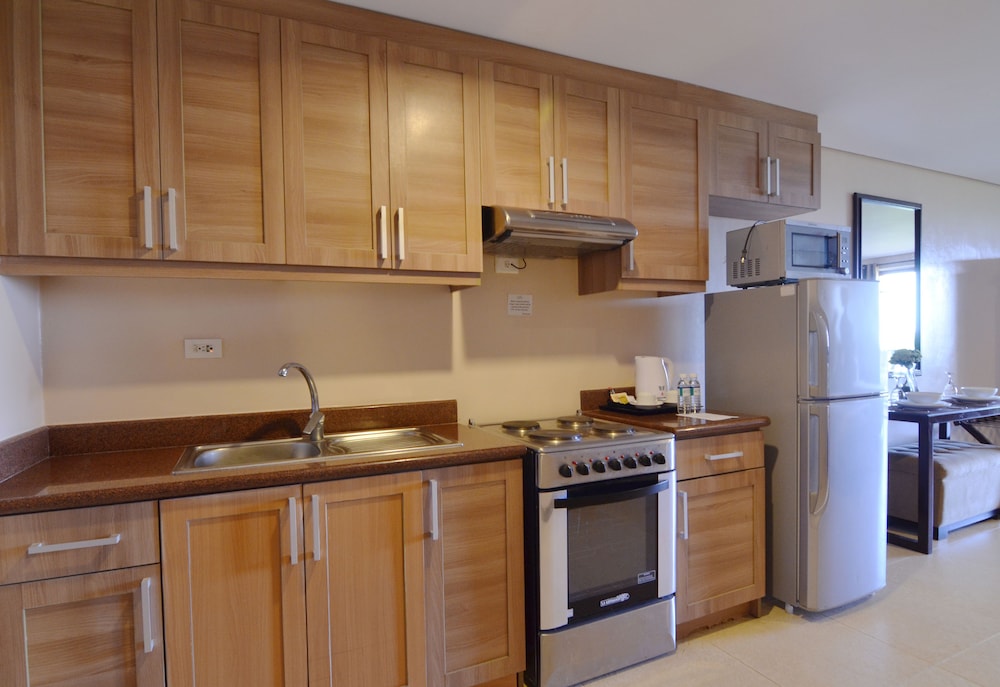 Suite, 3 Bedrooms photo 3