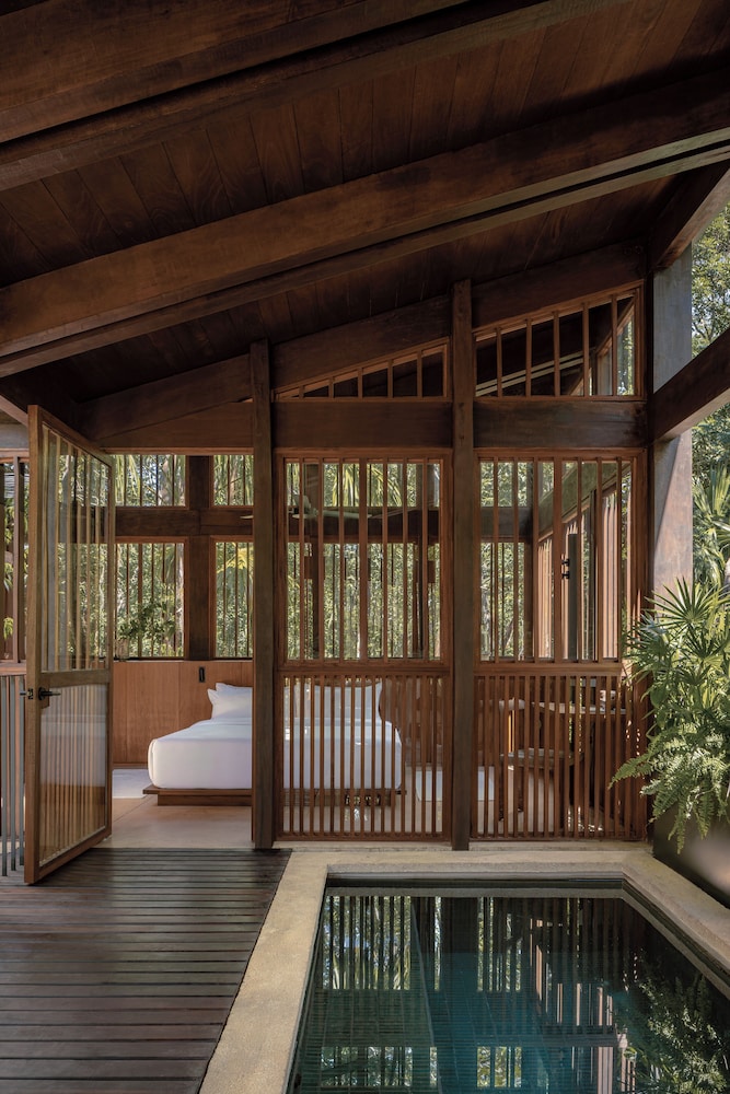 Tree House (Pool) - Photo 1