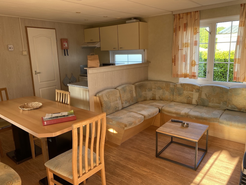 Comfort Chalet, 3 Bedrooms, Veranda photo 3