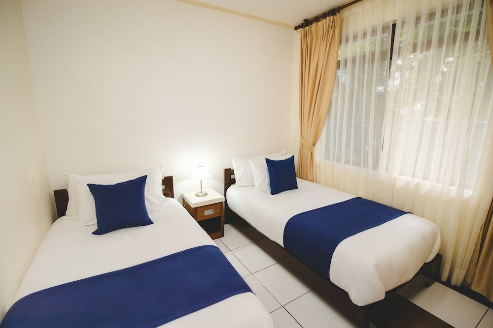 Family Suite, 2 Bedrooms, Kitchenette, Ground Floor photo 1