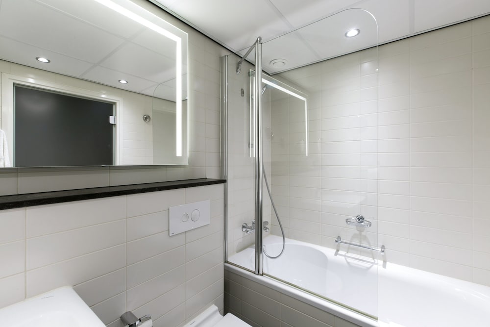 Suite, Multiple Beds - Photo 4