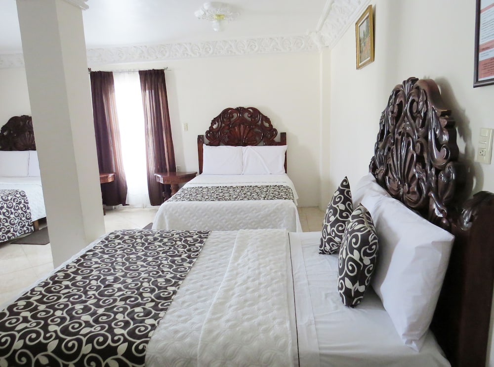 Deluxe Triple Room photo 2