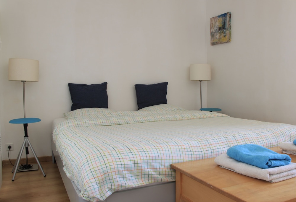 Studio, 1 King Bed photo 1
