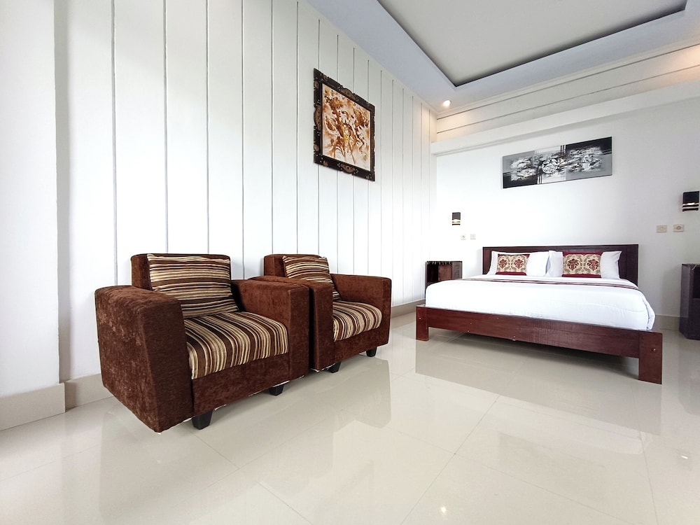 Deluxe Double Room - Photo 15
