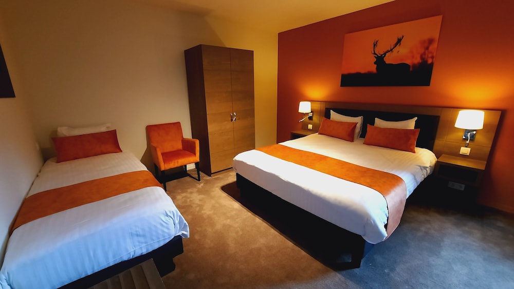 Superior Triple Room photo 2