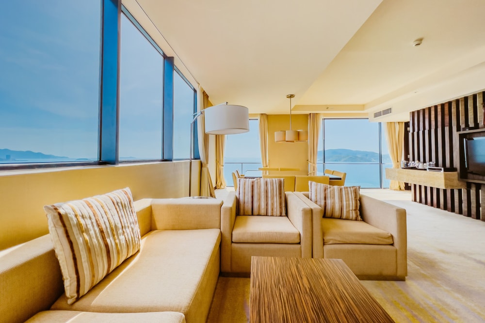 Club Apartment, 2 Bedrooms, Ocean View - Photo 11