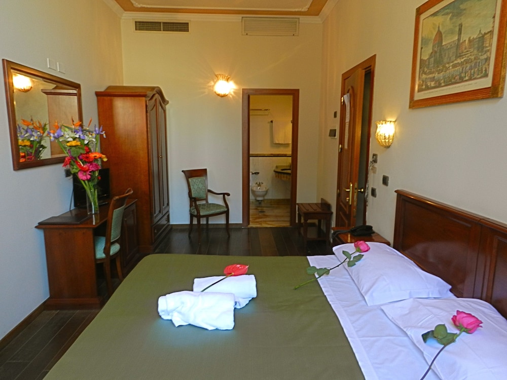 Classic Double or Twin Room