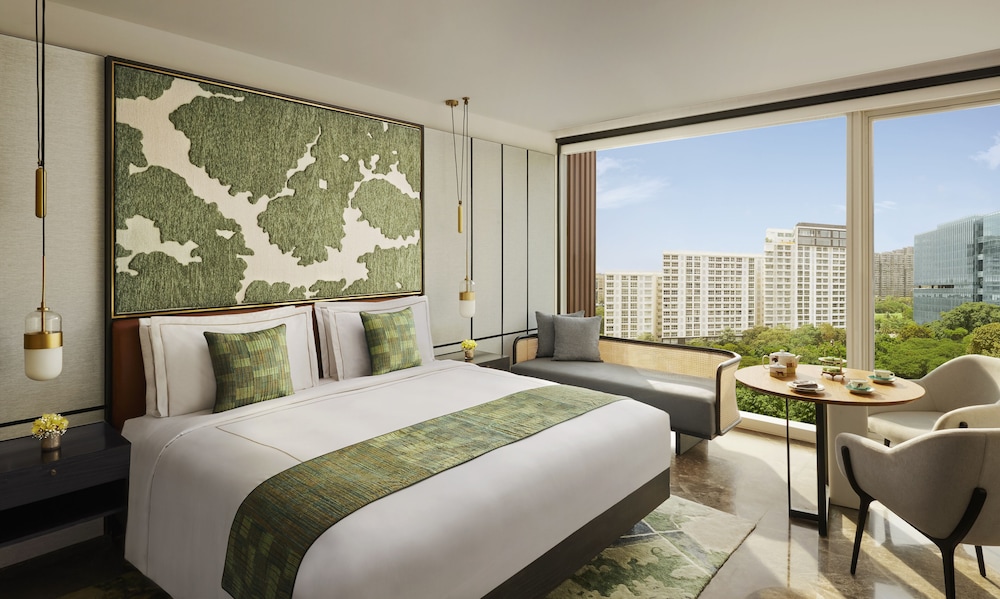 Club Room, 1 King Bed (Taj) - Photo 2