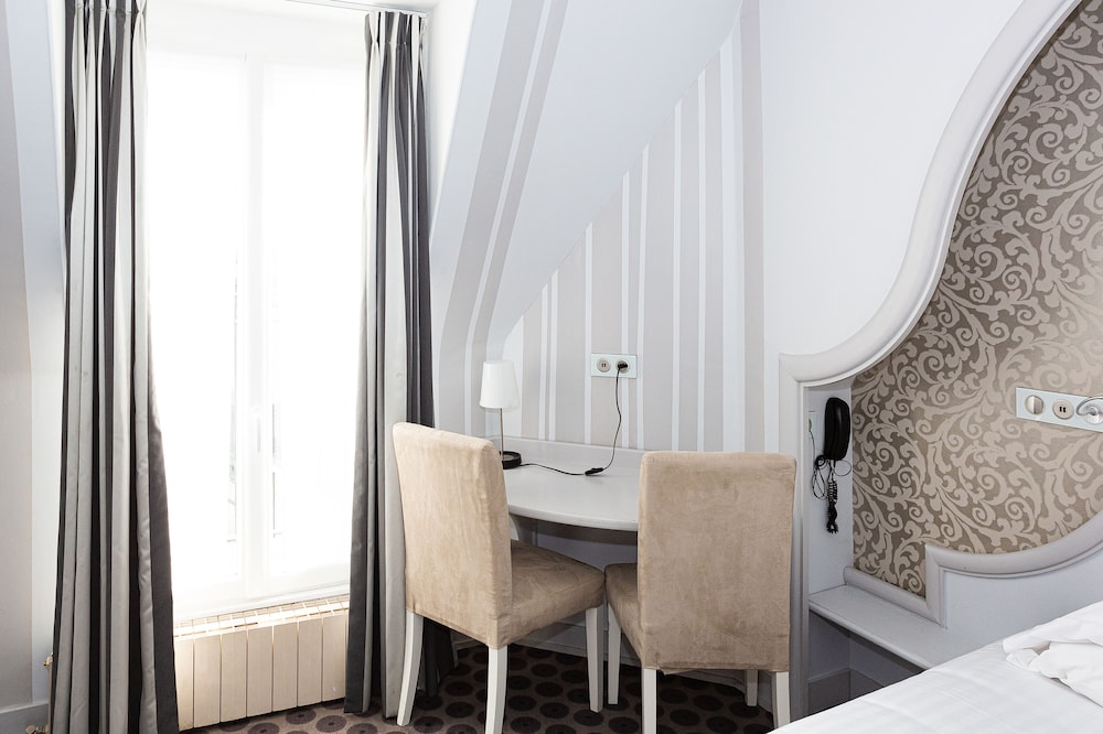 Superior Twin Room photo 3