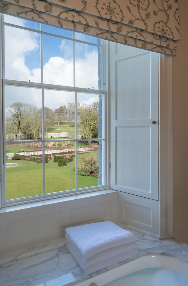 Romantic Suite photo 3