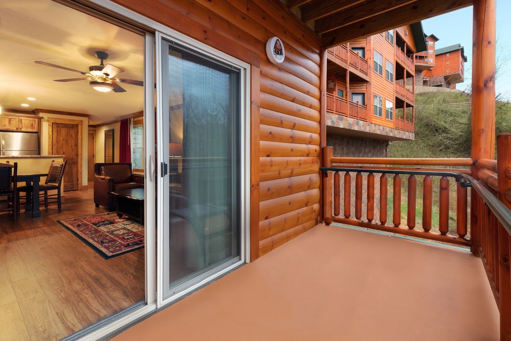 Deluxe Villa, 1 Bedroom (2 Full beds) - Photo 8