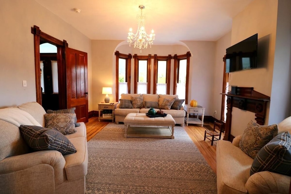 House, 3 Bedrooms