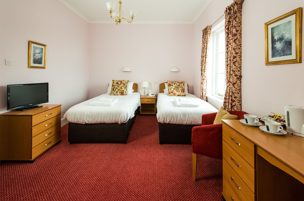 Club Twin Room - Photo 3