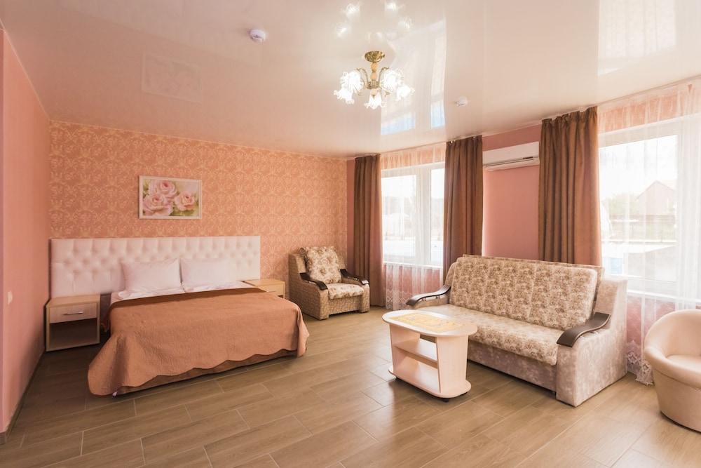 Room photo 2